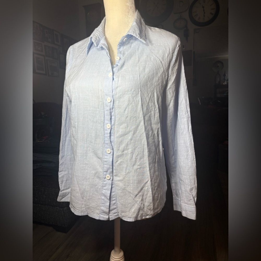 Baby Blue Linen Button Down Vneck Long Sleeve Shirt Size Large